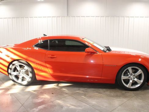 Used 2011 Chevrolet Camaro SS w/ RS Package RWD image 11