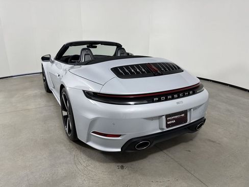 New 2026 Porsche 911 Carrera 4S image 3