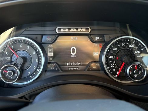 Used 2022 RAM 1500 Big Horn image 30