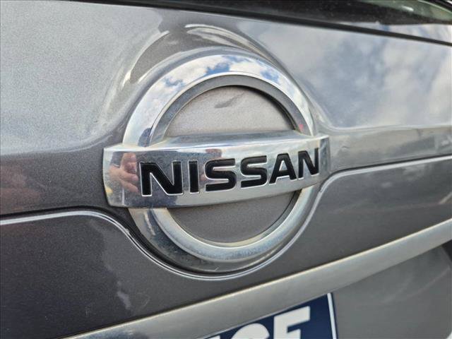 Used 2016 Nissan Rogue S AWD/4WD image 27