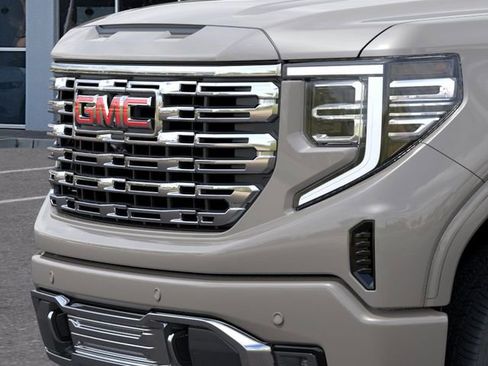 New 2026 GMC Sierra 1500 Denali w/ Denali Reserve Package AWD/4WD image 13