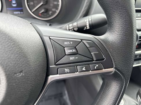 Used 2023 Nissan Sentra S image 22