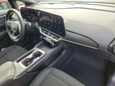 New 2026 Chevrolet Equinox EV LT w/ Comfort Package image 24