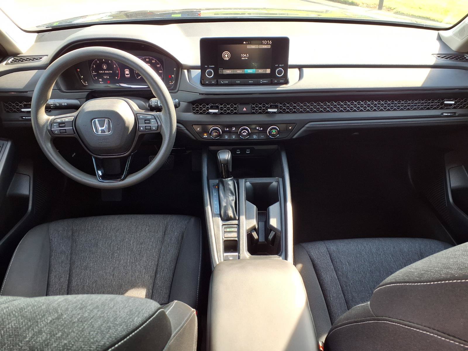 Certified 2023 Honda Accord EX image 11