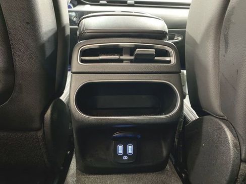 Used 2023 Genesis GV70 2.5T image 21