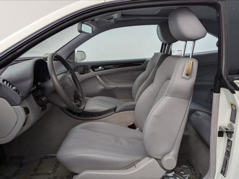 Used 2002 Mercedes-Benz CLK 430 Coupe image 12