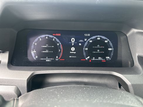 Used 2025 Toyota Tacoma TRD Sport image 16