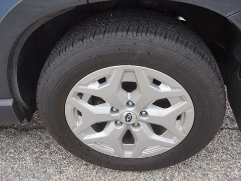 Used 2023 Subaru Forester image 9