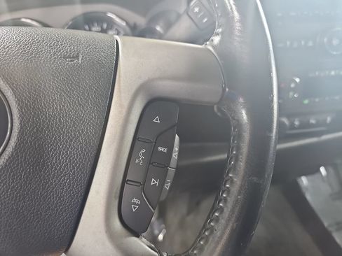 Used 2013 Chevrolet Silverado 2500 LT w/ Interior Plus Package AWD/4WD image 22