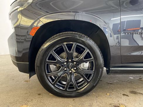 Used 2024 Chevrolet Tahoe High Country w/ Premium Package 2 image 11