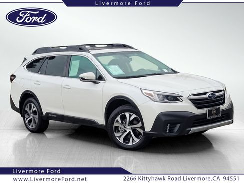 Used 2020 Subaru Outback Limited image 1
