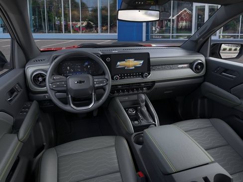 New 2026 Chevrolet Colorado ZR2 w/ Technology Package AWD/4WD image 15