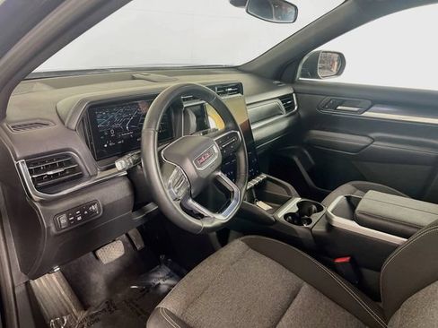 Used 2025 GMC Terrain Elevation AWD/4WD image 11