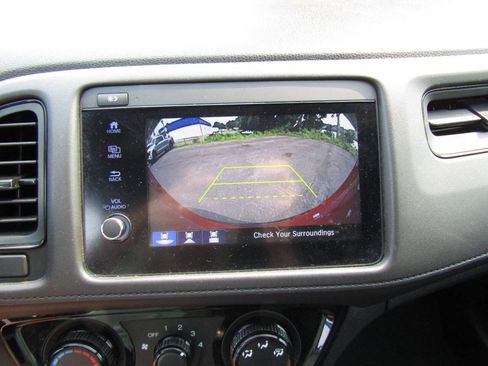 Used 2022 Honda HR-V Sport image 12