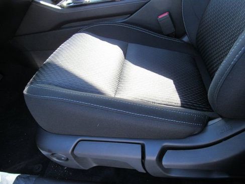 New 2026 Mitsubishi Outlander ES FWD image 13