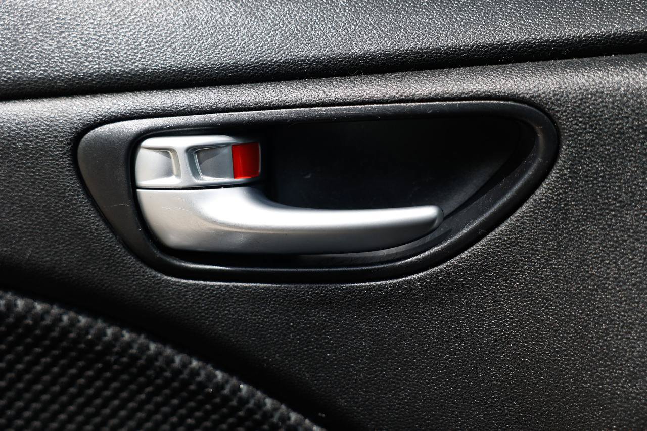 Used 2016 Dodge Dart SXT FWD image 38