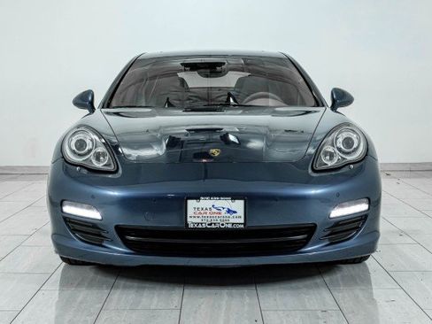 Used 2011 Porsche Panamera S image 3