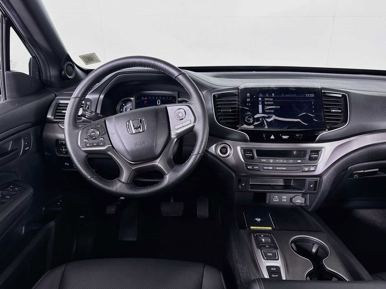 Certified 2025 Honda Passport EX-L image 11