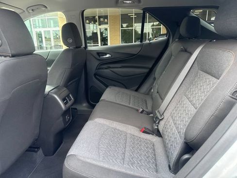 Used 2022 Chevrolet Equinox LT w/ LPO, Cargo Package FWD image 19