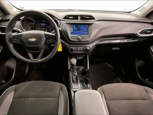 Used 2023 Chevrolet TrailBlazer LS FWD image 13