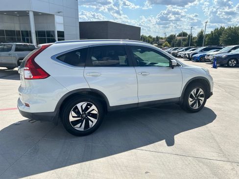 Used 2016 Honda CR-V Touring image 4