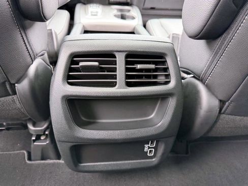 Used 2023 Honda Ridgeline RTL-E image 16