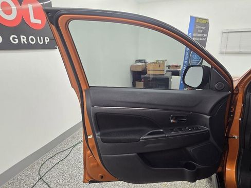 Used 2020 Mitsubishi Outlander Sport ES FWD image 23