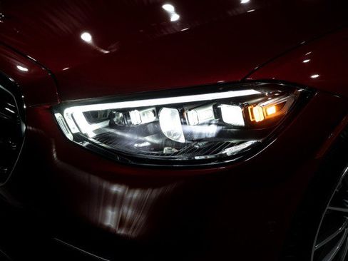 New 2026 Mercedes-Benz S 580 4MATIC Sedan image 8