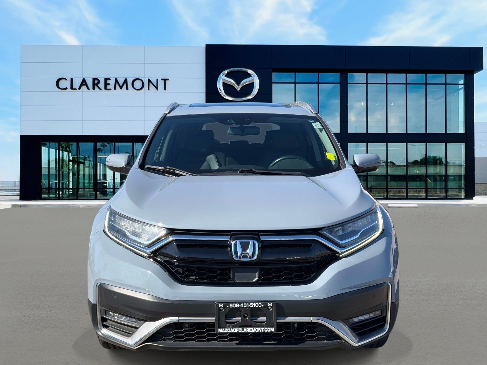 Used 2021 Honda CR-V Touring image 2