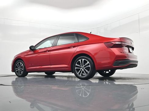 Used 2025 Volkswagen Jetta Sport FWD image 37