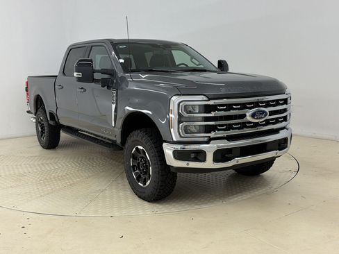 New 2026 Ford F250 Lariat w/ Tremor Off-Road Package AWD/4WD image 7