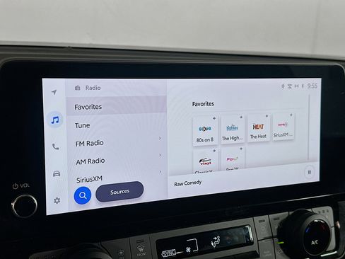 Used 2025 Toyota Grand Highlander FWD image 21