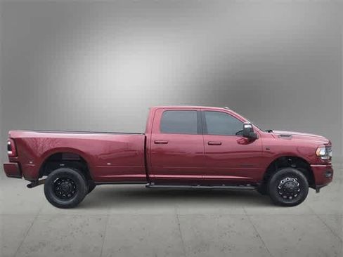 Used 2024 RAM 3500 Big Horn w/ Night Edition image 9
