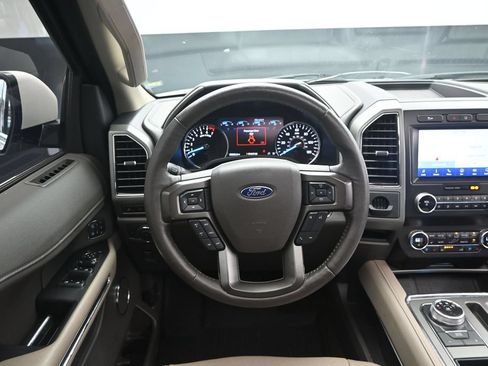 Used 2020 Ford Expedition XLT w/ Equipment Group 202A RWD image 28