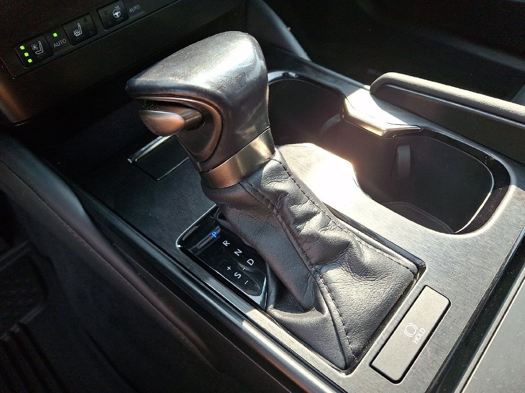 Used 2023 Lexus ES 250 w/ Premium Package AWD/4WD image 16