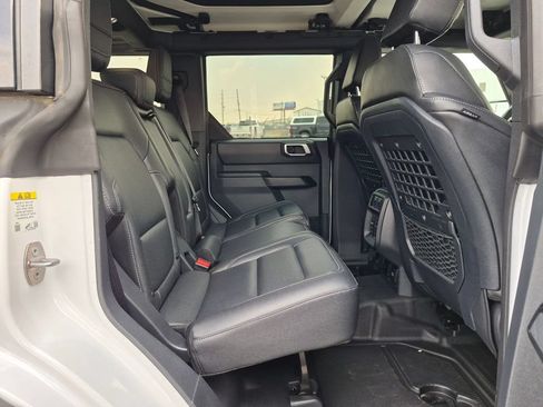 Used 2025 Ford Bronco Big Bend w/ Black Diamond Package AWD/4WD image 21