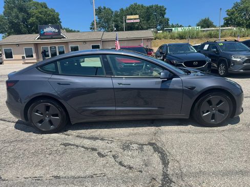 Used 2021 Tesla Model 3 Long Range AWD/4WD image 2