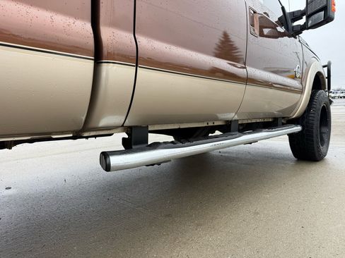 Used 2012 Ford F350 Lariat w/ Lariat Interior Pkg image 13