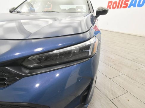 Used 2025 Honda Civic Sport image 9