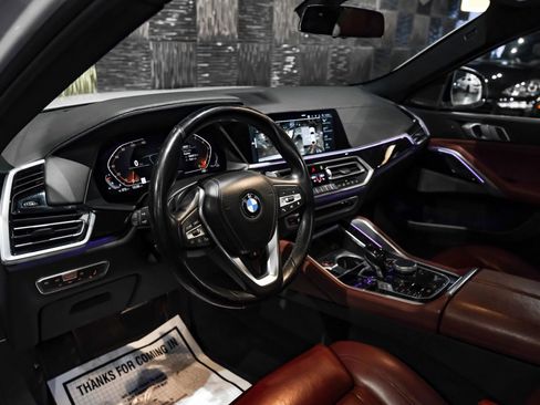 Used 2020 BMW X6 xDrive40i w/ Executive Package image 3