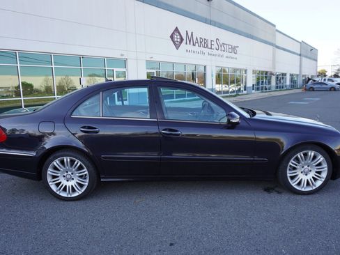 Used 2008 Mercedes-Benz E 350 E 350 4MATIC Sedan 4D image 8