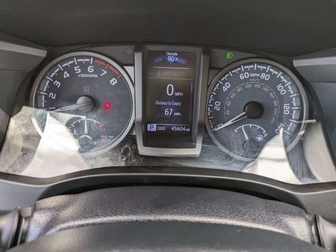 Used 2021 Toyota Tacoma TRD Sport RWD image 25