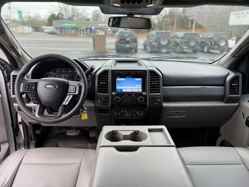 Used 2017 Ford F350 XL w/ Power Equipment Group image 19