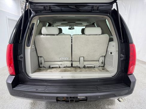 Used 2011 GMC Yukon SLT w/ Regional Value Package image 35