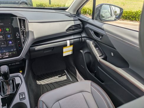 Certified 2025 Subaru Crosstrek 2.5i Limited w/ Popular Package #3A image 17