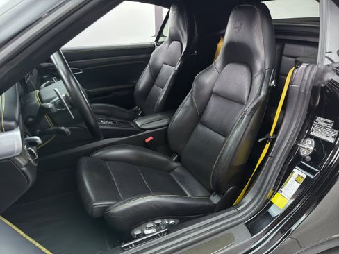Used 2015 Porsche 911 Turbo S AWD/4WD image 23