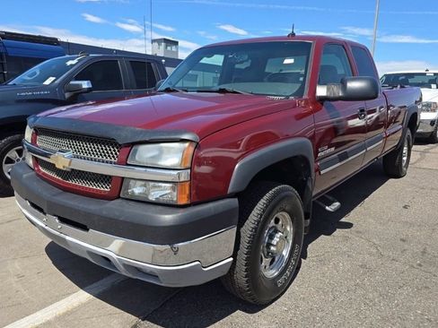 Used 2003 Chevrolet Silverado 2500 LT w/ Skid Plate Package AWD/4WD image 1
