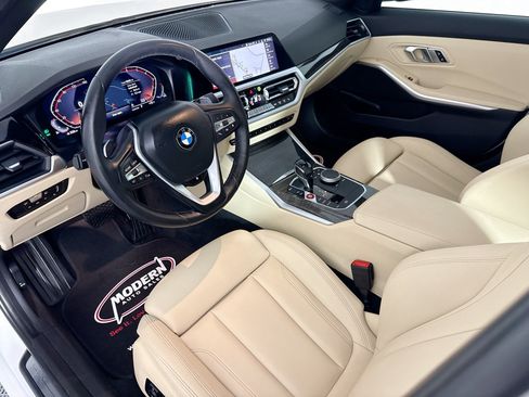 Used 2020 BMW 330i xDrive Sedan w/ Convenience Package AWD/4WD image 8