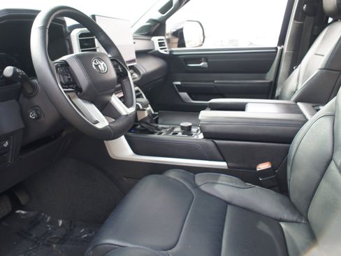 Used 2024 Toyota Tundra Platinum image 14