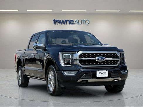Used 2022 Ford F150 Platinum w/ Trailer Tow Package image 7